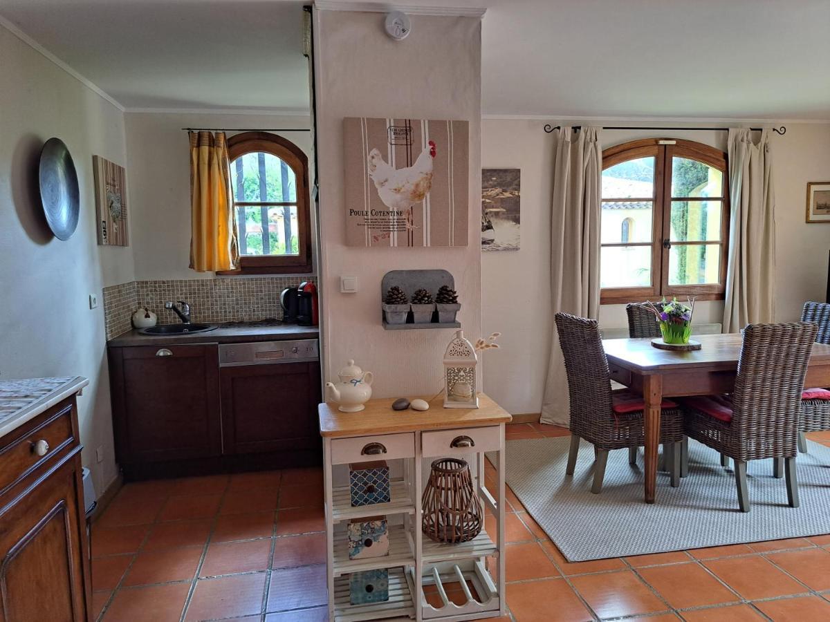 הייר Rez De Jardin Villa Presqu'Ile De Giens מראה חיצוני תמונה